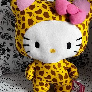 2015Hello Kitty Leopard Plush Toy w Tags